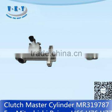 Clutch Master Cylinder MR319787 H66 H76 H77 For Pajero