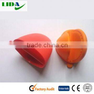 Lovely Heat Resistant Insulated Silicone Baking Kitchen Glove Bowl Clip Oven Pot Holder KIT601 photo-3