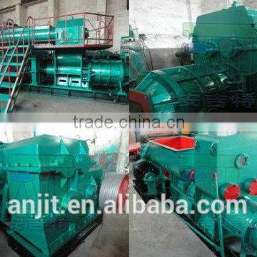 Clay brick making machine