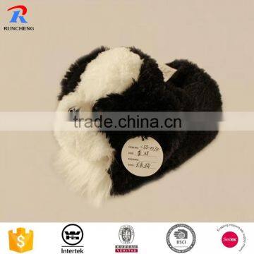 2016 high quality black and white color warm kid slippers