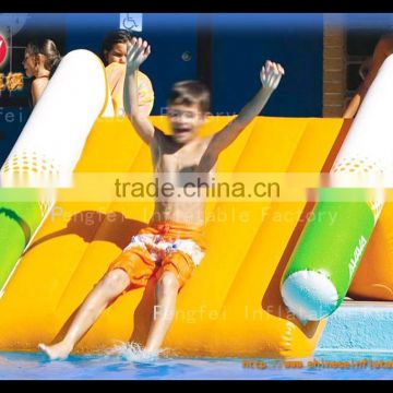 hot sale floating mini inflatable water slide for pool and sea