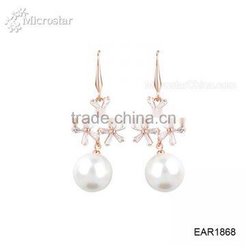 Fashion 18K Gold Snow Flower Girl Pearl Earring