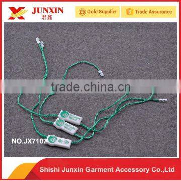 Cheap wholesale quality custom garment hang tag string seal