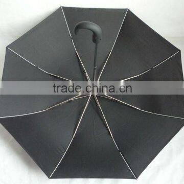 Curve handle folding umbrella