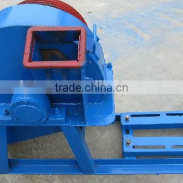 Cutter type wood shaving machine