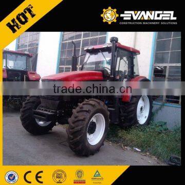 Universal Tractor M650-A With Tractor Fenders photo-6