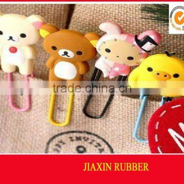 OEM cute promotional silicone plastic desktop cable holder