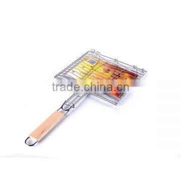 Crimped wire mesh barbecue grill