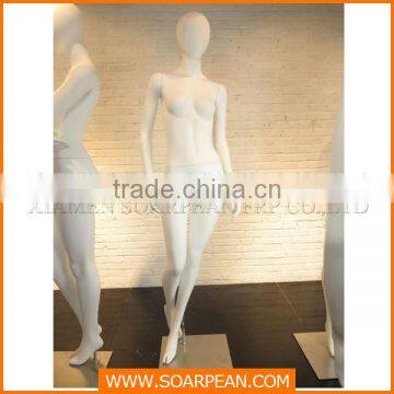 Full Body Fiberglass Women Mannequins for Window Displays photo-2
