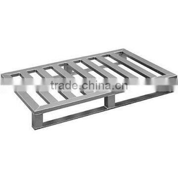 Heavy duty stainless steel pallet rack