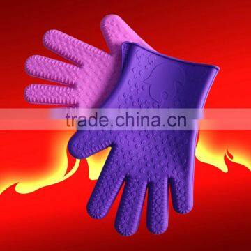 Household kitchen waterproof silicone gloves,FDA silicone oven mitts