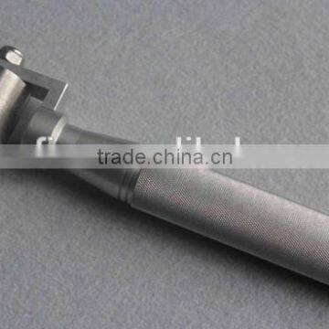 Stainless steel paint roller for wallpaper pressing