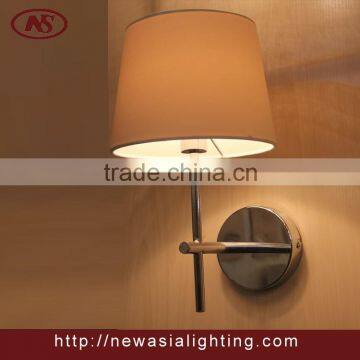 Fancy Chinese dongguan cheap wall light with PVC and silver finish metal                        
                                                Quality Choice