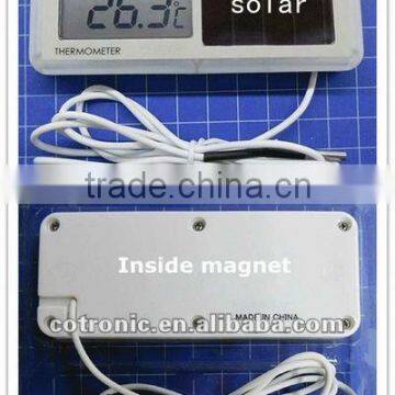 Solar thermometer for fridge