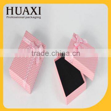 custom service paper gift box elegant jewelry gift box wholesale                        
                                                                                Supplier's Choice