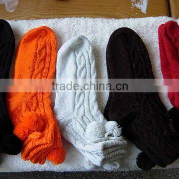 KNITTED INDOOR SOCKS