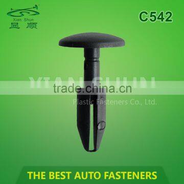 Plastic Automotive Spreader Rivet for Cars photo-4