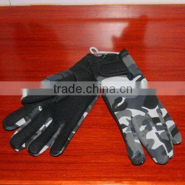 Neoprene Camo gloves