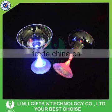 2016 Sexy Change Color Plastic Led Cup With Logo