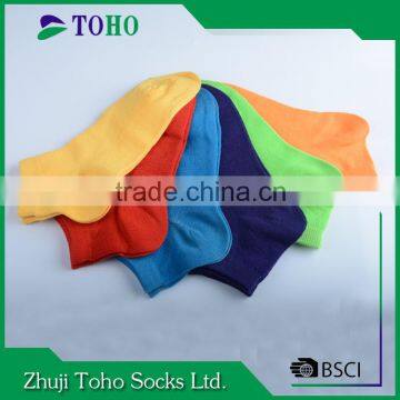 New Fashion Candy Color Young Girl Wearing Short Low Cut Sport Socks