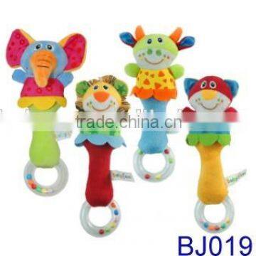 Classic soft baby toy decorative stuffed toy rattle