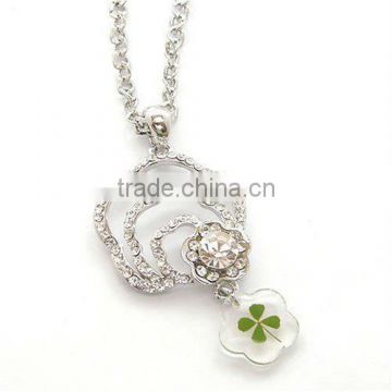 Diamante Elegance Lucky Four Leaf Clover Costume Pendant