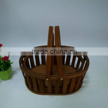 Closet floor basket with stiff swing handles