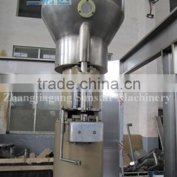 Automatic Cork Bottle Capping Machine/Bottle Corker