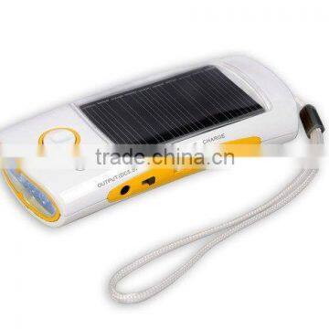 Solar Dynamo LED Flashlight Radio With USB Power