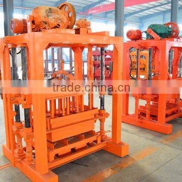 Hot Sale QTJ 4-40 Cement Brick Making Machine Price in India photo-2