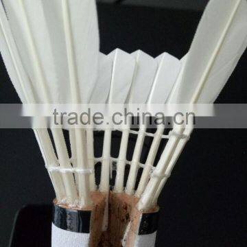 2016 Hot Sales Grade C Goose Feather Badminton Shuttlecock in Malaysia photo-3
