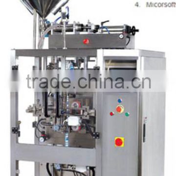 Multi function New type edible oil pouch packing machine (DCTWB- 420Y)