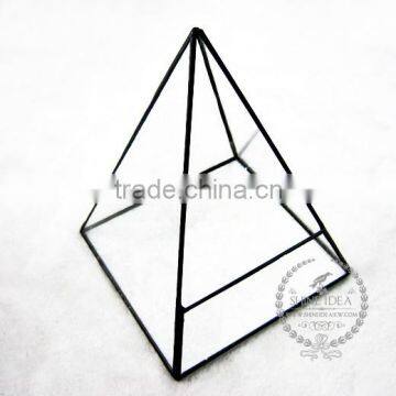 16.5*16.5*26.5cm Geometric Pyramid Shape Glass Terrarium Flower Arrangement Air Plant Planter Greenhouse Home Decoration 0100015