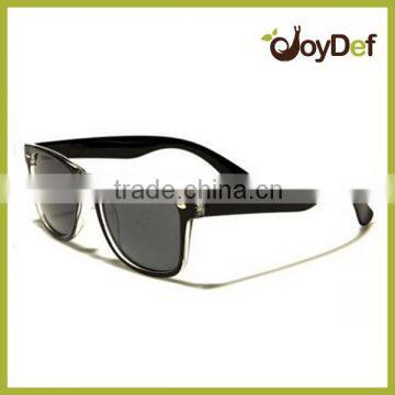 2016 fashion black color design glasses promotional plastic cheap sunglasses UV400