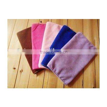 colorful microfiber cleaning cloth in roll