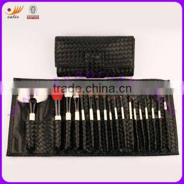 Cosmetic Brushes Set with Animal Hair and Synthetic Hair