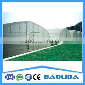 Greenhouse roofing material