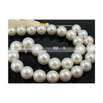 Grade AA 11-12mm white round south sea pearl strands