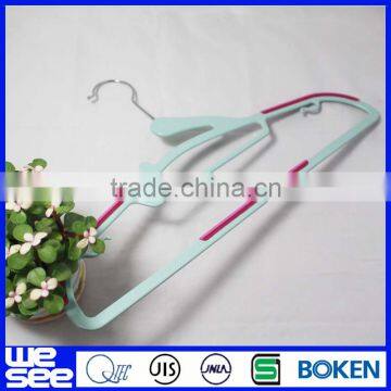 Outdoor Extension Clothes Hanger