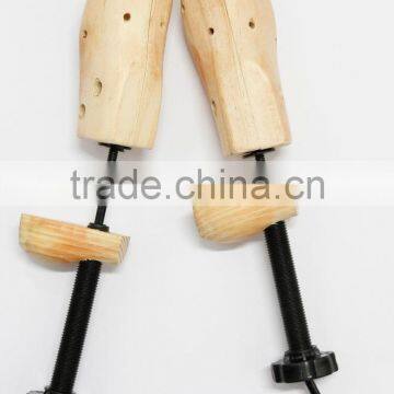 Pine Wood Adjustable Enlarge Type Shoe Stretcher photo-2
