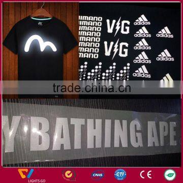 new fashion customized t-shirt reflective iron on label