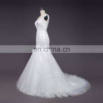 Latest Gowns Designs White Lace V-back Sexy Wedding Dress Bridal Gown 2017 photo-2