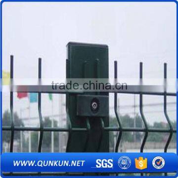 qunkun China factory supply garden airport welded wire mesh pvc coated garden fence