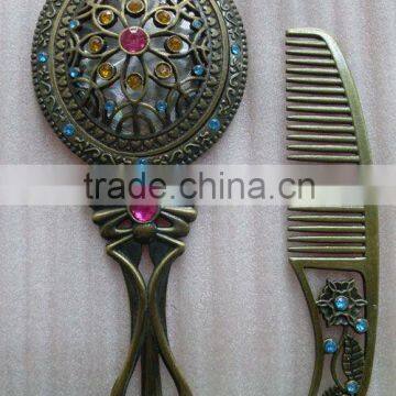 Antique bronze hand makeup mirror with comb in one set