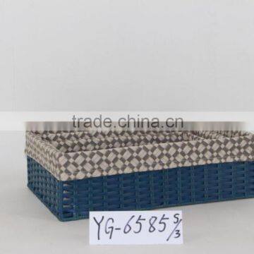 Retangular woven plastic basket