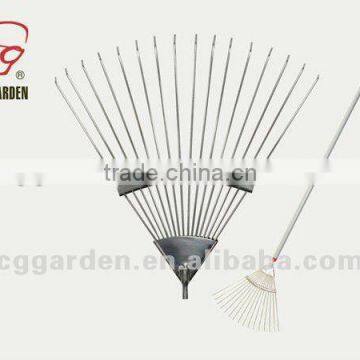 16 Tine Long Handle Turf Rake RK16-103