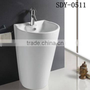 new design big size ceramic wash sink bathroom stand basin