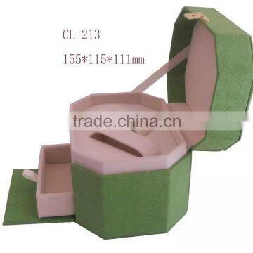 Green gift leather fashion jewelry box, from China factury .