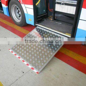 city Bus Wheelchair Ramp Loading 350KG