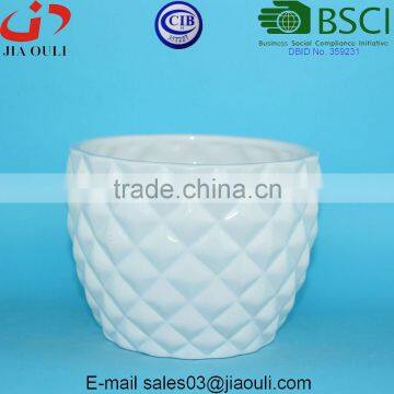 Hot Sale Dolomite Material Ceramic Pineapple Shaped Planter Flower Pot photo-4
